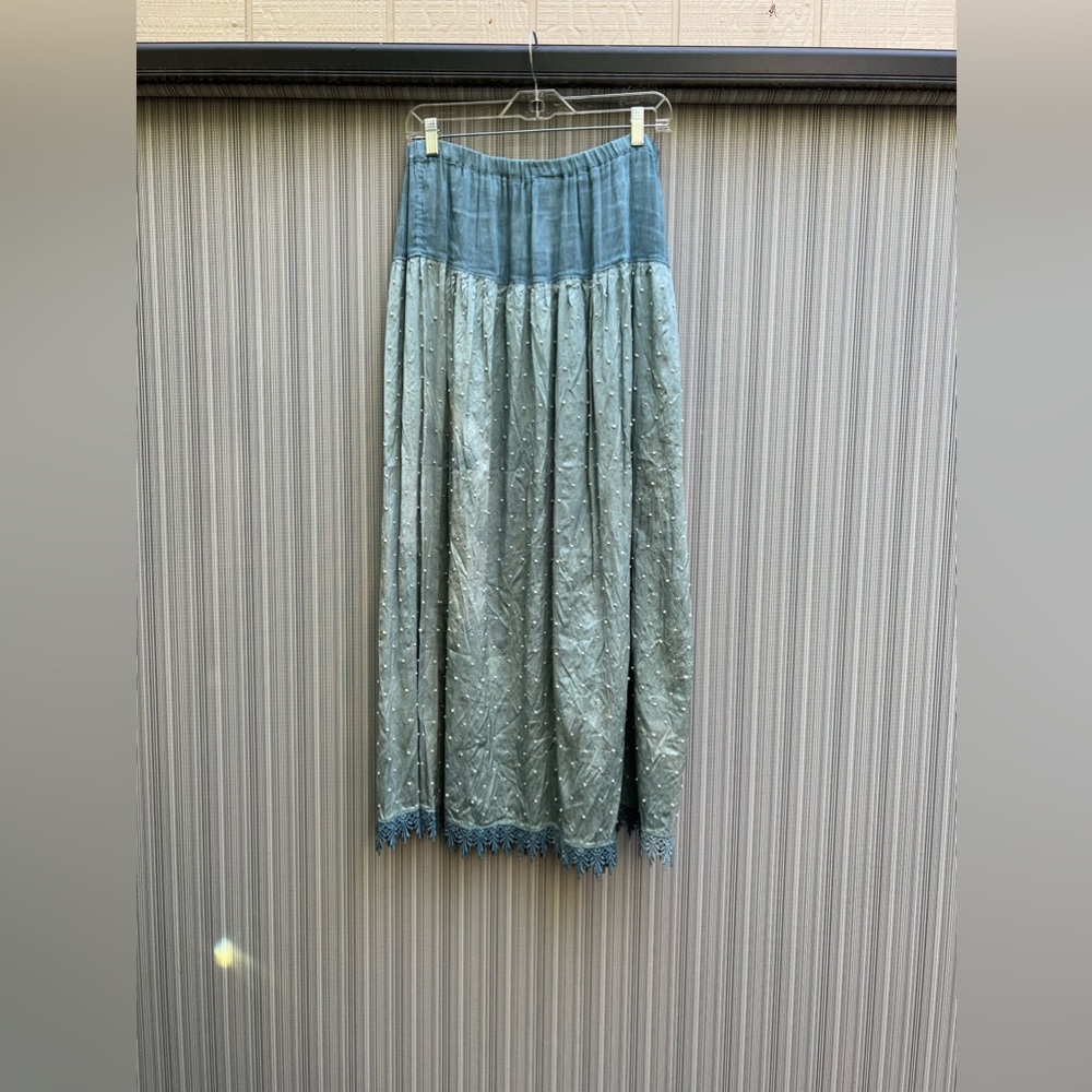 Renaissance Rags maxi skirt - Picture 2 of 3